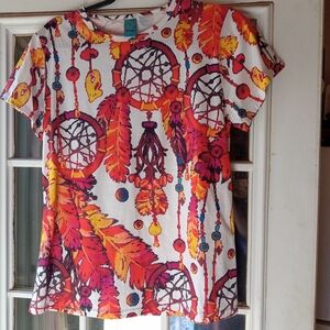 Vibrant Feather and Dreamcatcher Print Women's Tee Size Small